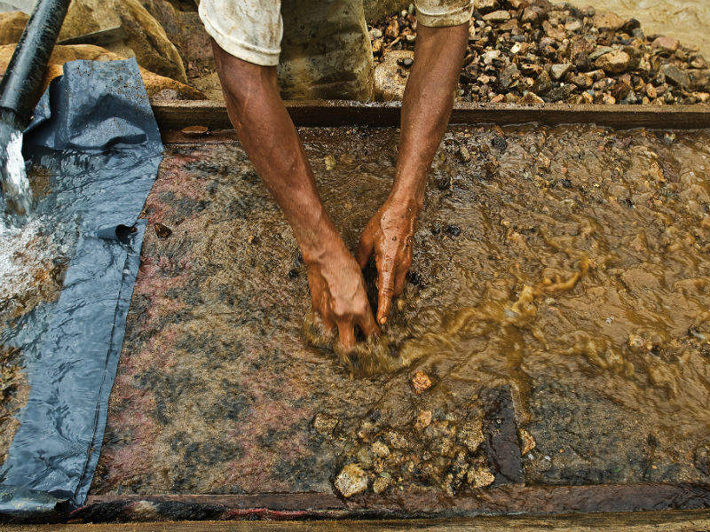 The Benefits Of Legalising Artisanal Mining In South Africa Mining 