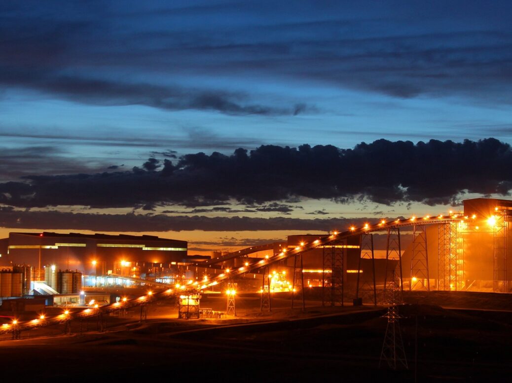 Rio Tinto, Turquoise sign financing deal for Oyu Tolgoi expansion project