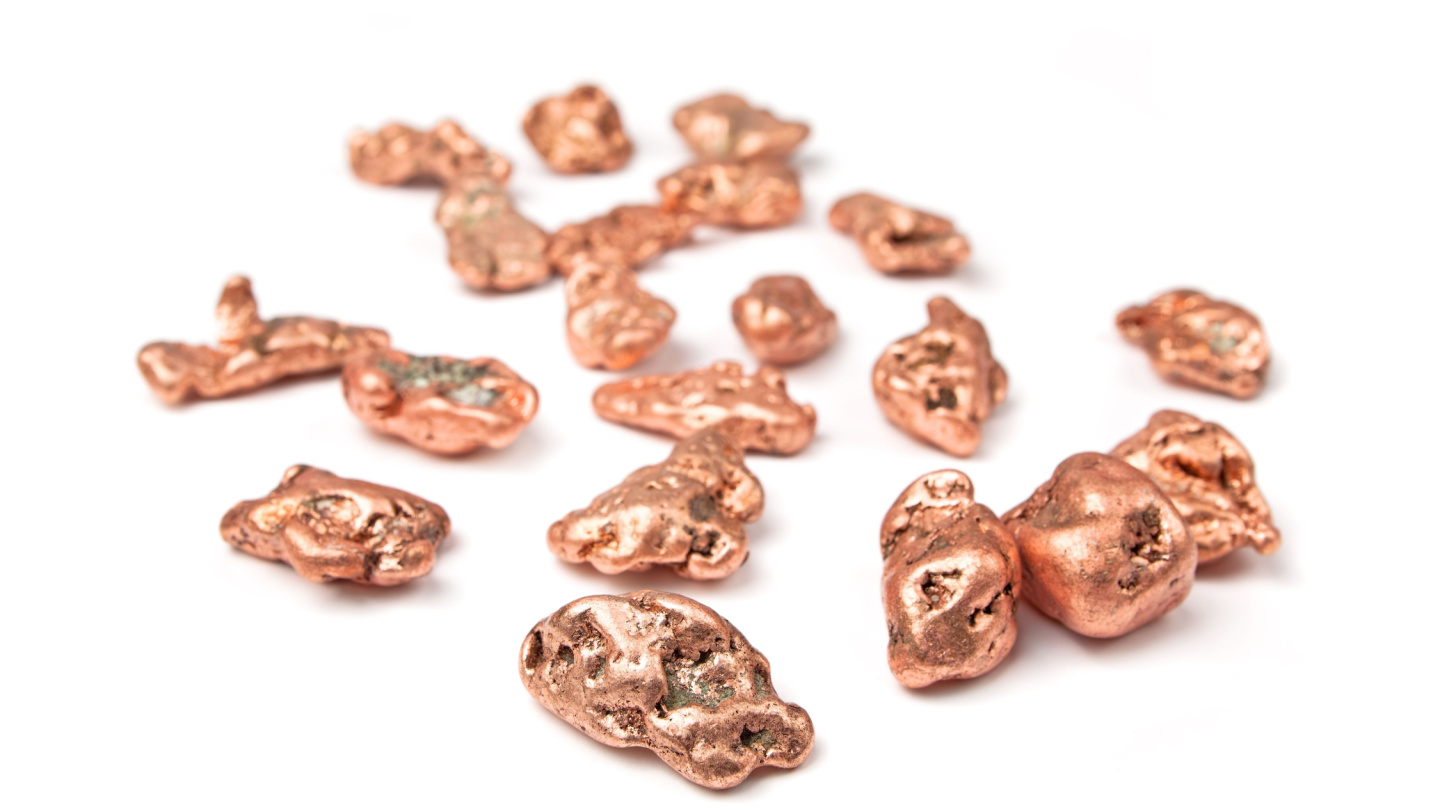 Copper prices fall to lowest point since spring