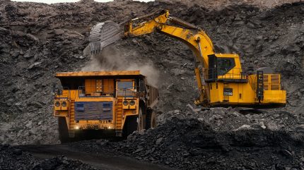 Teck closes sale of steelmaking coal business to Glencore