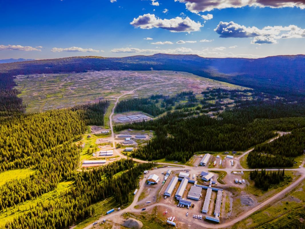 Canada’s gold company Artemis Gold has to clear unauthorized camp of construction workers